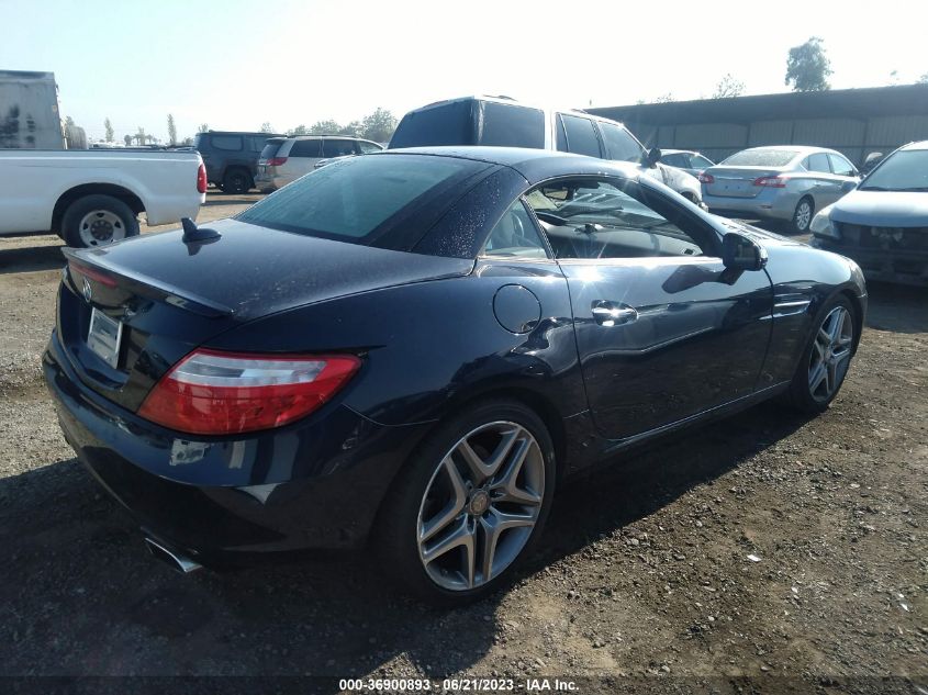 2016 MERCEDES-BENZ SLK SLK 300 - WDDPK3JA0GF115793