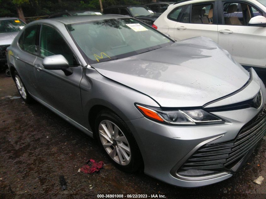2022 TOYOTA CAMRY LE - 4T1C11AK3NU648704