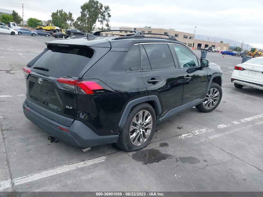 VIN 2T3C1RFV0KC009749 2019 TOYOTA RAV4 XLE PREMIUM