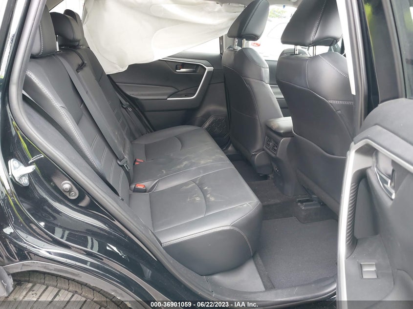 VIN 2T3C1RFV0KC009749 2019 TOYOTA RAV4 XLE PREMIUM
