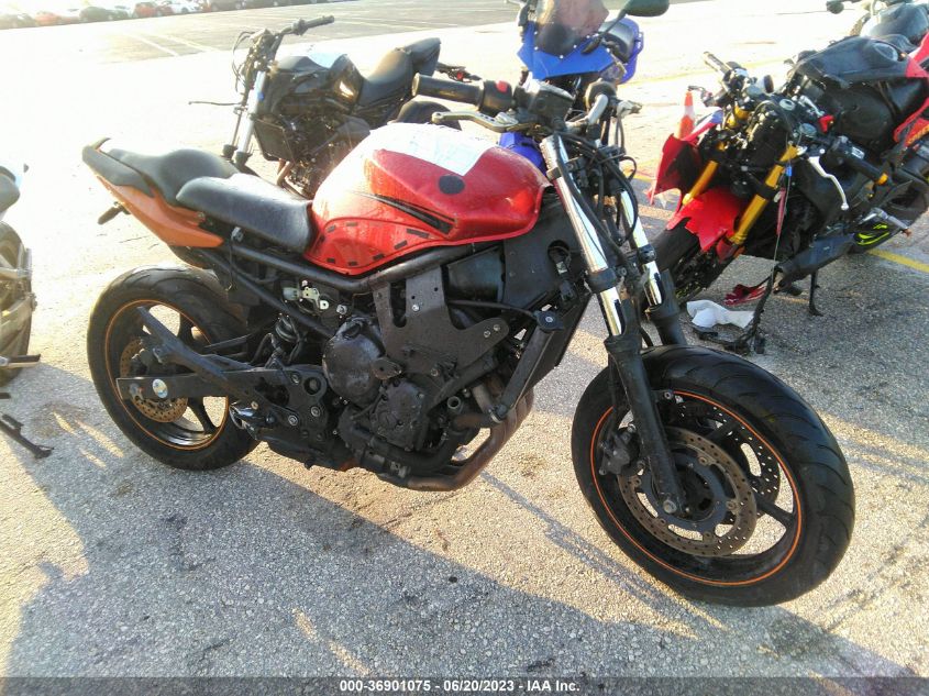 2011 YAMAHA FZ6 R - JYARJ18E8BA007328