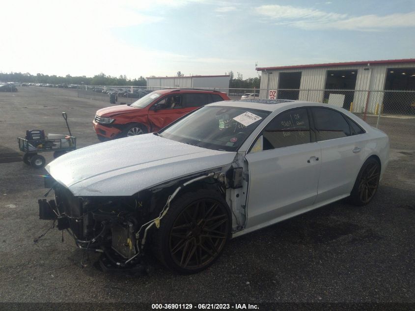 2015 AUDI S8 QUATTRO - WAUK2AFD5FN008235