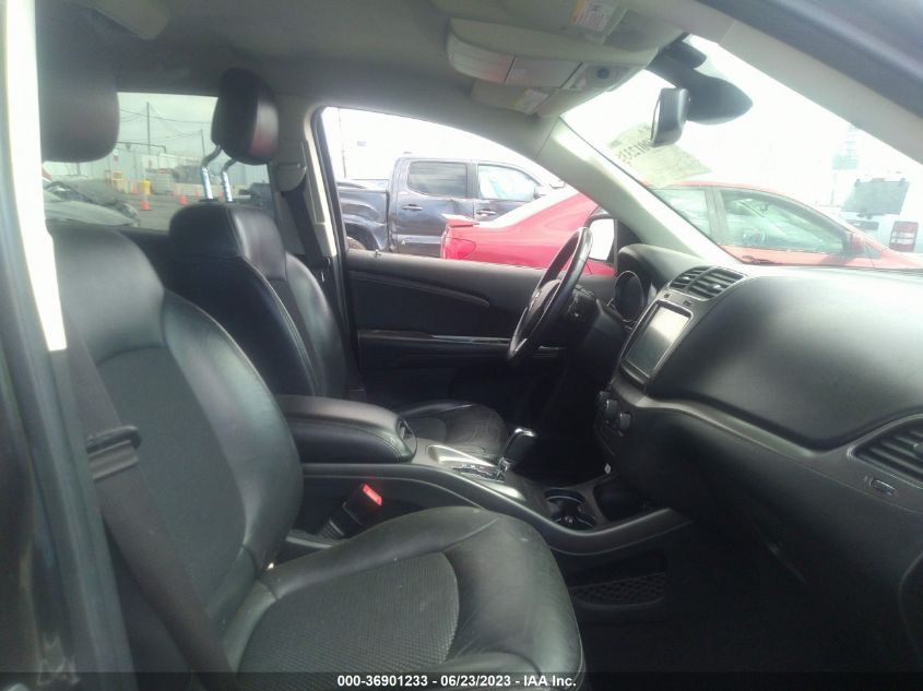 2019 DODGE JOURNEY CROSSROAD - 3C4PDCGG1KT707508