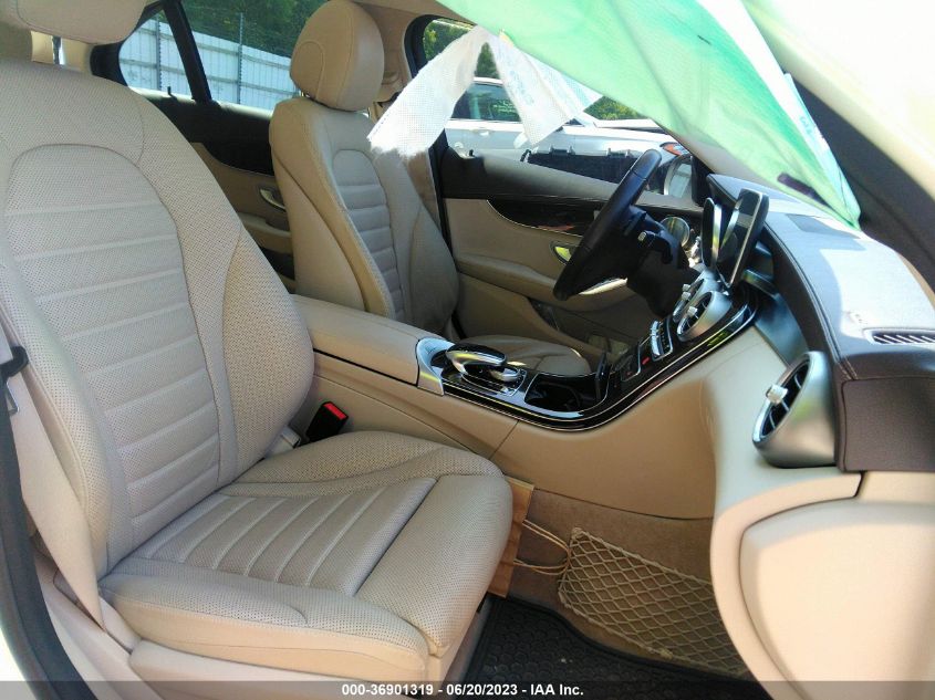 2016 MERCEDES-BENZ C-CLASS C 300 - 55SWF4KB4GU139444