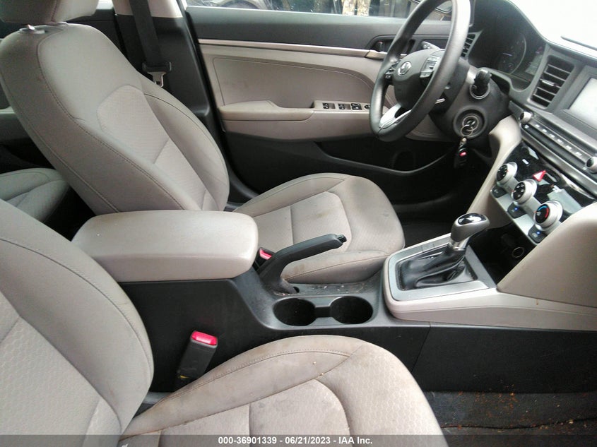 VIN KMHD74LF3KU859210 2019 HYUNDAI ELANTRA SE