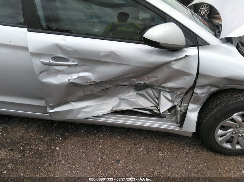 VIN KMHD74LF3KU859210 2019 HYUNDAI ELANTRA SE