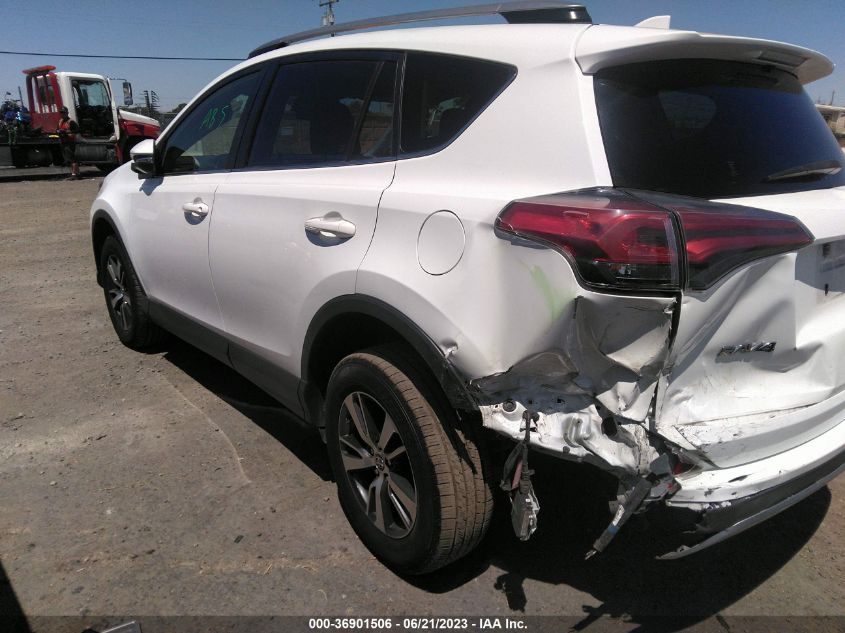 2017 TOYOTA RAV4 XLE - JTMWFREV4HJ144061