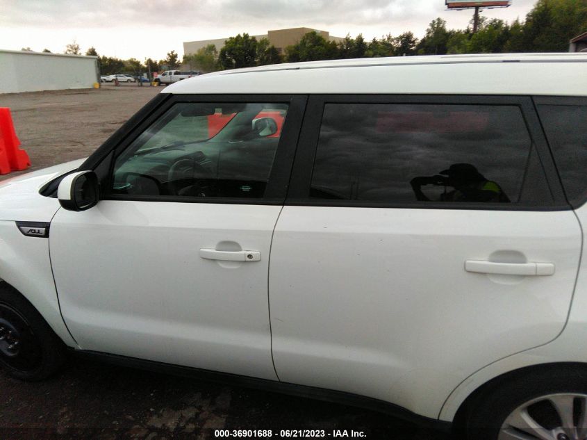 2015 KIA SOUL + - KNDJP3A55F7140136
