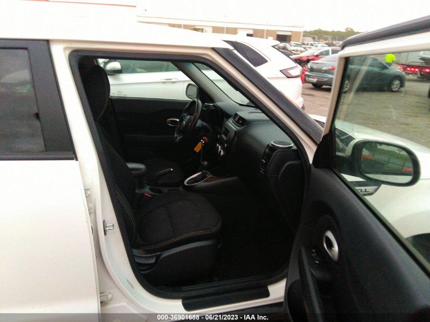 2015 KIA SOUL + - KNDJP3A55F7140136