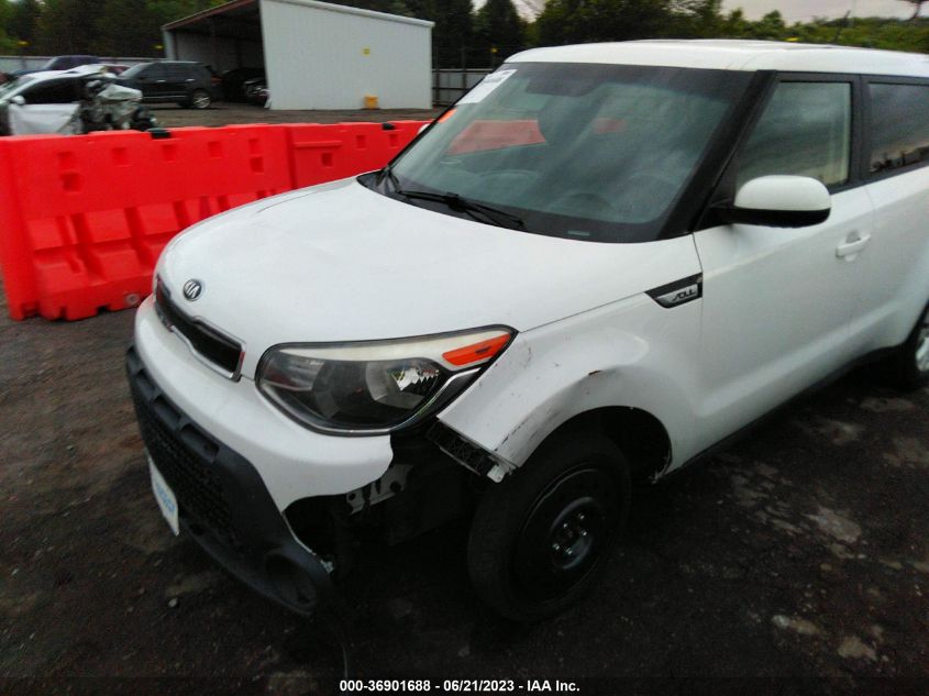 2015 KIA SOUL + - KNDJP3A55F7140136