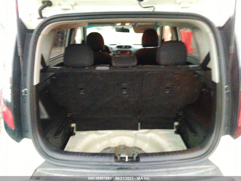 2015 KIA SOUL + - KNDJP3A55F7140136
