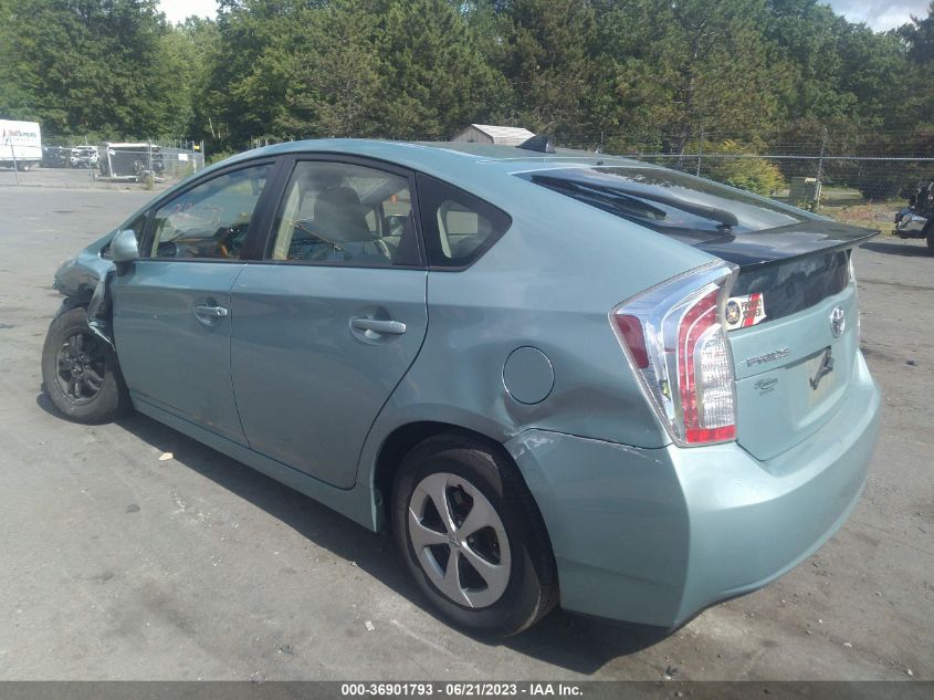 2013 TOYOTA PRIUS FOUR - JTDKN3DU9D5639513