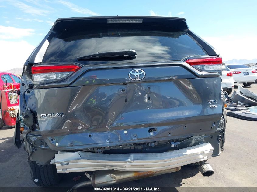 2021 TOYOTA RAV4 XLE - 2T3P1RFV1MC196844