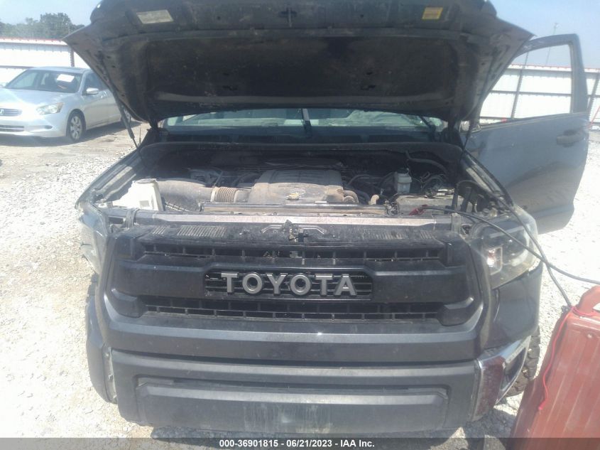 2017 TOYOTA TUNDRA 4WD SR5/TRD PRO - 5TFDW5F10HX668414