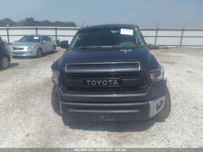 2017 TOYOTA TUNDRA 4WD SR5/TRD PRO - 5TFDW5F10HX668414