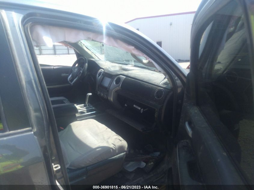 2017 TOYOTA TUNDRA 4WD SR5/TRD PRO - 5TFDW5F10HX668414