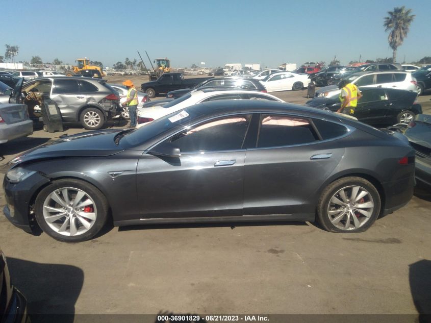 2016 TESLA MODEL S 90D/P90D/P100D/P85D - 5YJSA1E4XGF125347