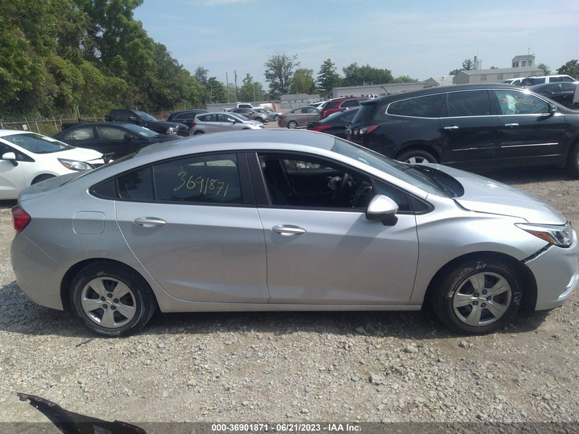 VIN 1G1BC5SM8J7208450 2018 CHEVROLET CRUZE LS