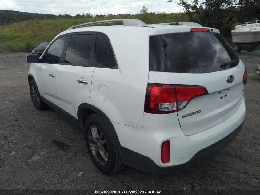 2015 KIA SORENTO LX - 5XYKT4A60FG567385