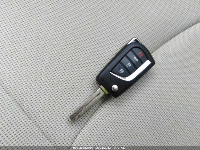 2022 TOYOTA COROLLA LE - 5YFEPMAE4NP347878