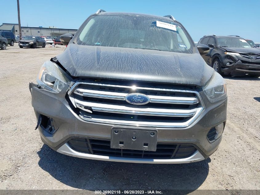 2017 FORD ESCAPE TITANIUM - 1FMCU0JD7HUE47377