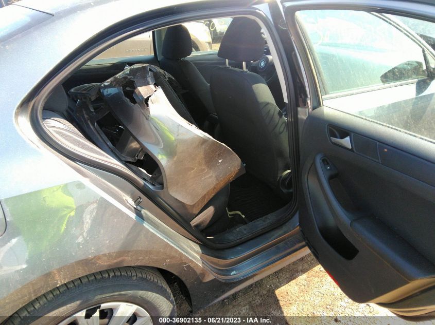 2014 VOLKSWAGEN JETTA SEDAN S - 3VW2K7AJXEM208388