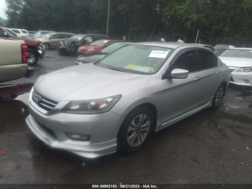 2015 HONDA ACCORD SEDAN LX - 1HGCR2F38FA024681