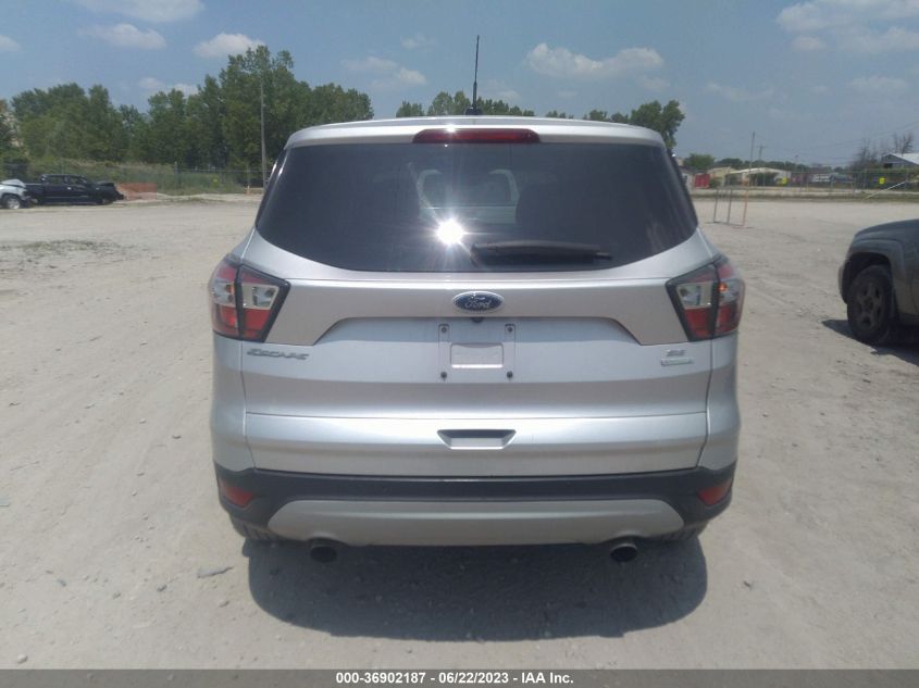 2017 FORD ESCAPE SE - 1FMCU0GD3HUB05836