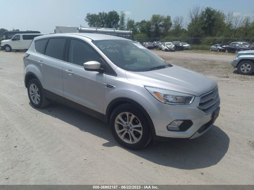 2017 FORD ESCAPE SE - 1FMCU0GD3HUB05836