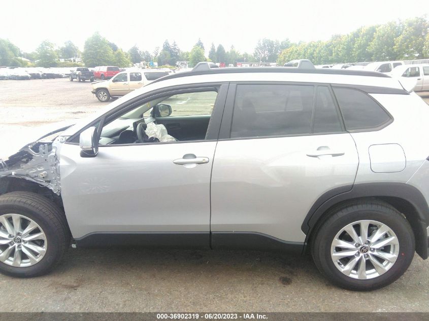 2023 TOYOTA COROLLA CROSS LE - 7MUCAABG3PV044145