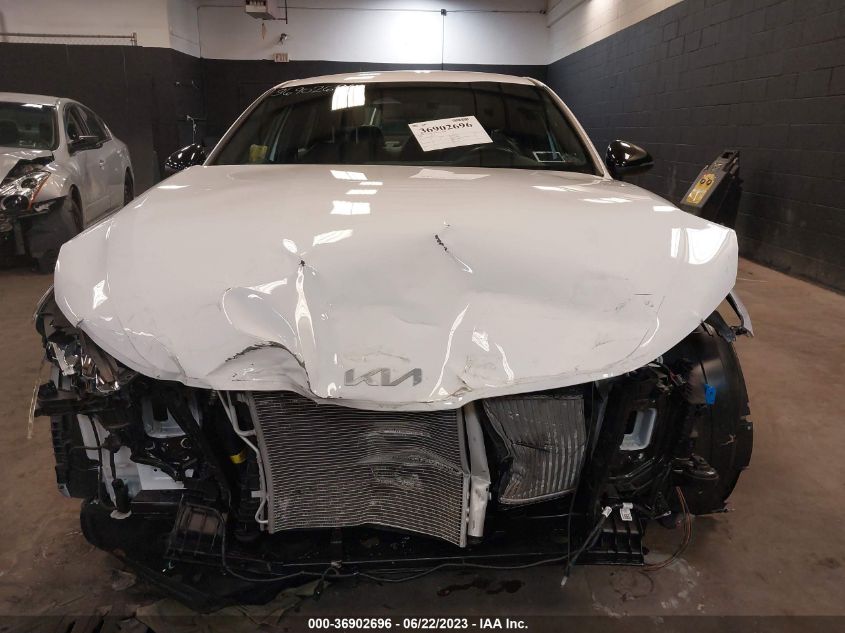 2022 KIA K5 GT-LINE - 5XXG64J23NG117954
