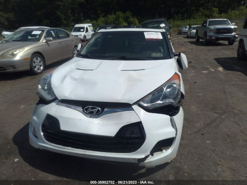 2013 HYUNDAI VELOSTER W/GRAY INT - KMHTC6AD1DU139198