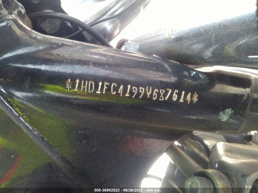 2009 HARLEY-DAVIDSON FLHTCU - 1HD1FC4199Y687614