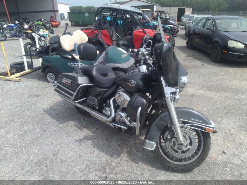2009 HARLEY-DAVIDSON FLHTCU - 1HD1FC4199Y687614