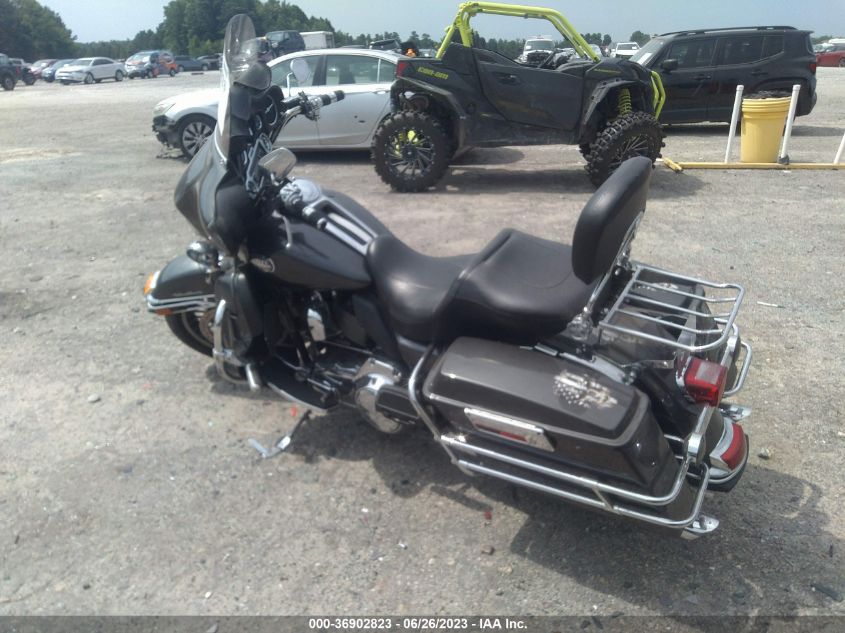 2009 HARLEY-DAVIDSON FLHTCU - 1HD1FC4199Y687614