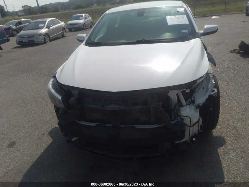2018 CHEVROLET MALIBU LT - 1G1ZD5ST5JF138673