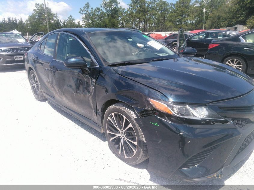 2018 TOYOTA CAMRY LE/SE/XLE/L - 4T1B11HK7JU670815