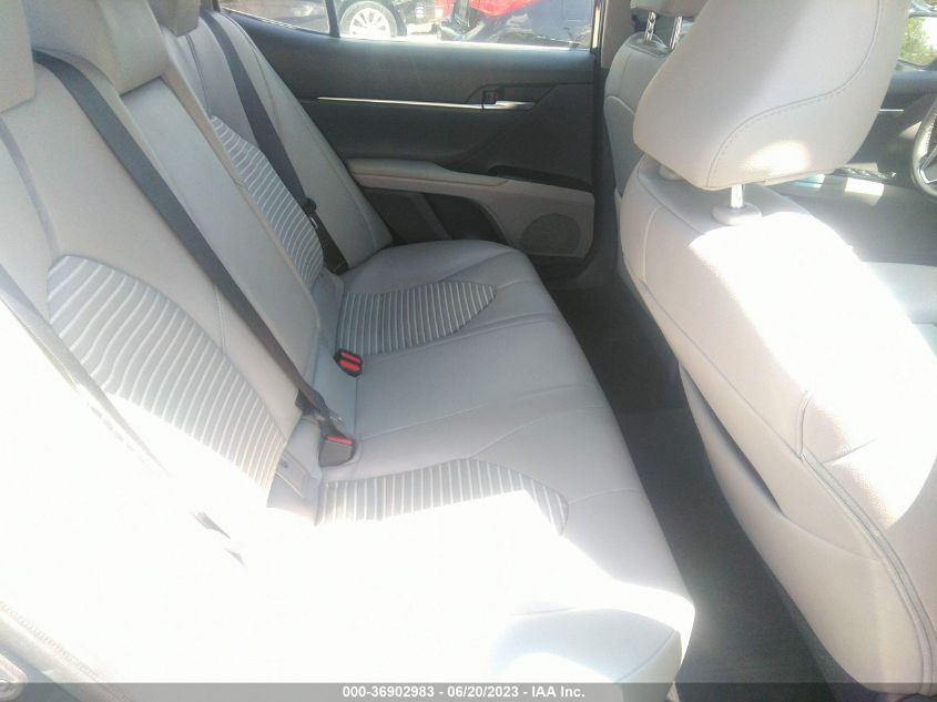 2018 TOYOTA CAMRY LE/SE/XLE/L - 4T1B11HK7JU670815