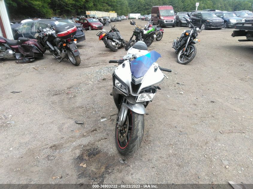 2008 HONDA CBR600 RR - JH2PC40028M105941