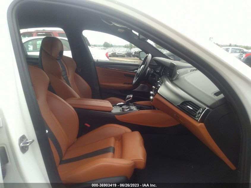 2018 BMW M5 - WBSJF0C57JG577491
