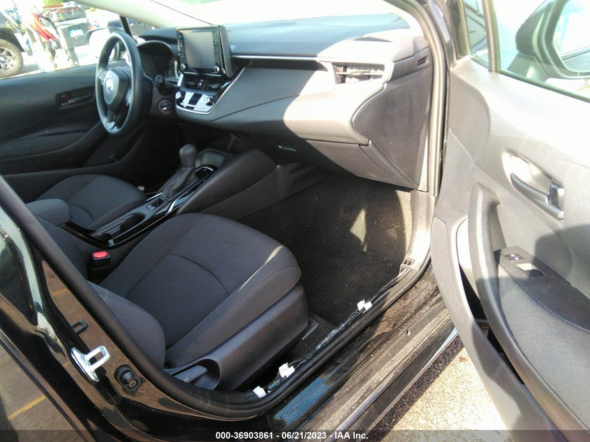 VIN 5YFEPMAE8NP298152 2022 TOYOTA COROLLA LE