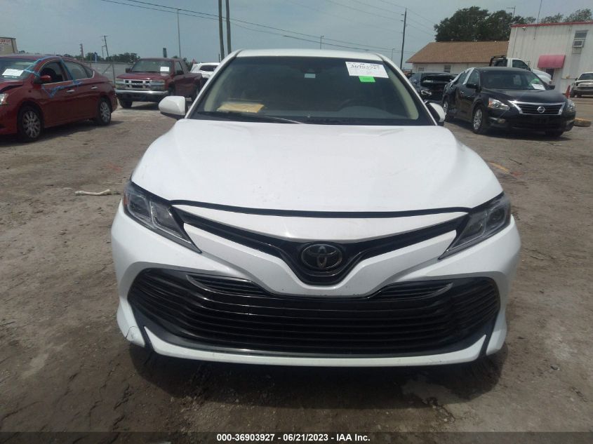 2018 TOYOTA CAMRY L/LE/XLE/SE/XSE - 4T1B11HK2JU556818
