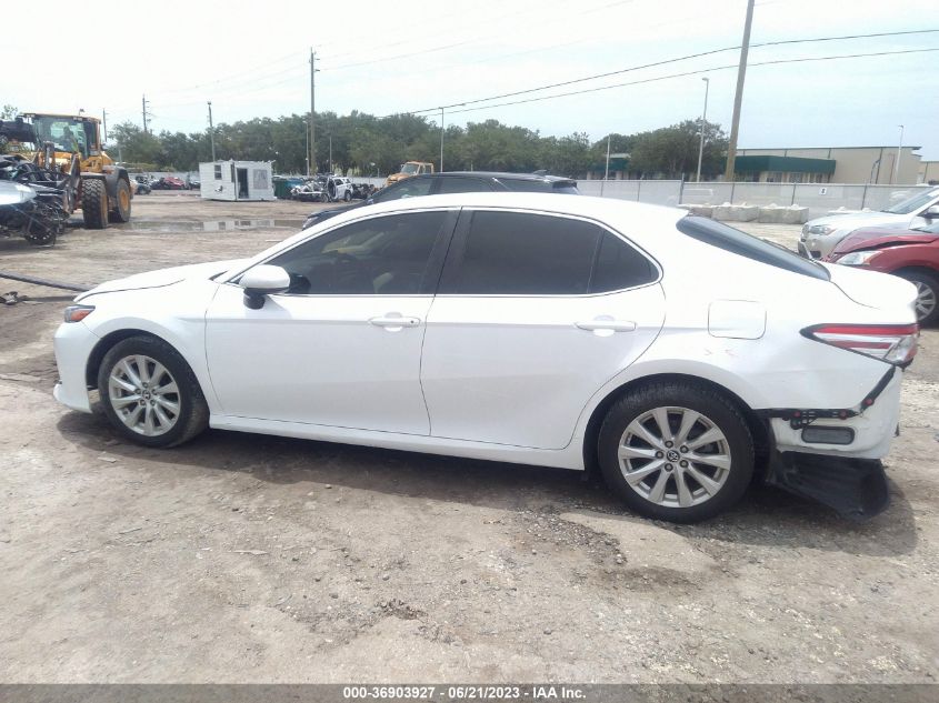 2018 TOYOTA CAMRY L/LE/XLE/SE/XSE - 4T1B11HK2JU556818