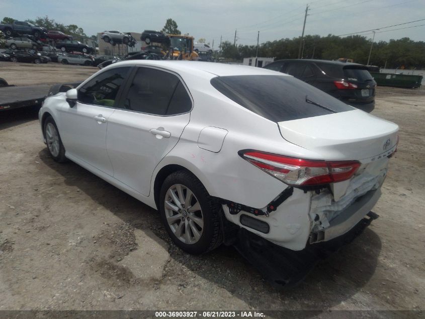 2018 TOYOTA CAMRY L/LE/XLE/SE/XSE - 4T1B11HK2JU556818