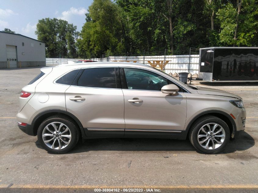 2017 LINCOLN MKC SELECT - 5LMCJ2D95HUL40174