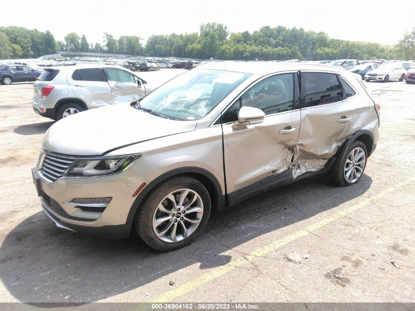 2017 LINCOLN MKC SELECT - 5LMCJ2D95HUL40174