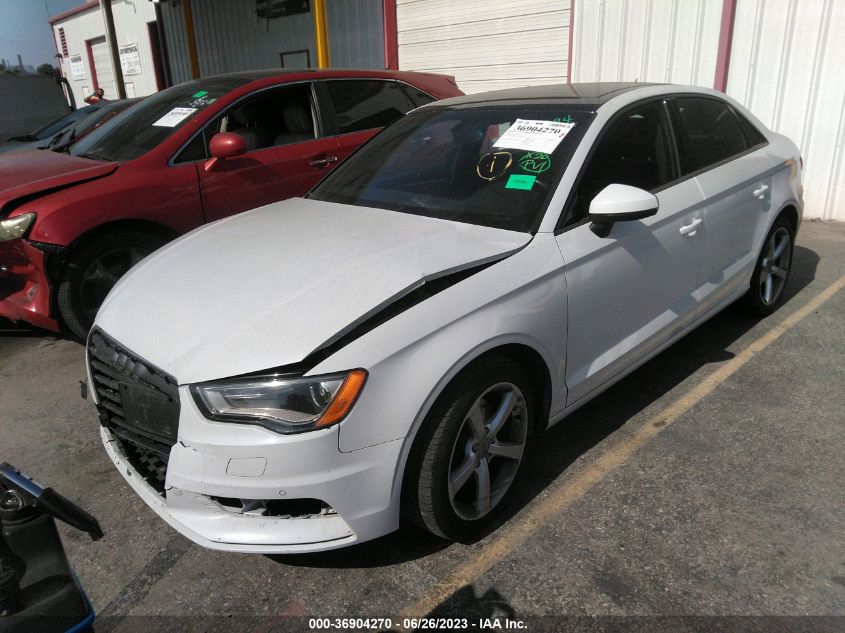 VIN WAUACGFF1F1110071 2015 AUDI A3 no.2