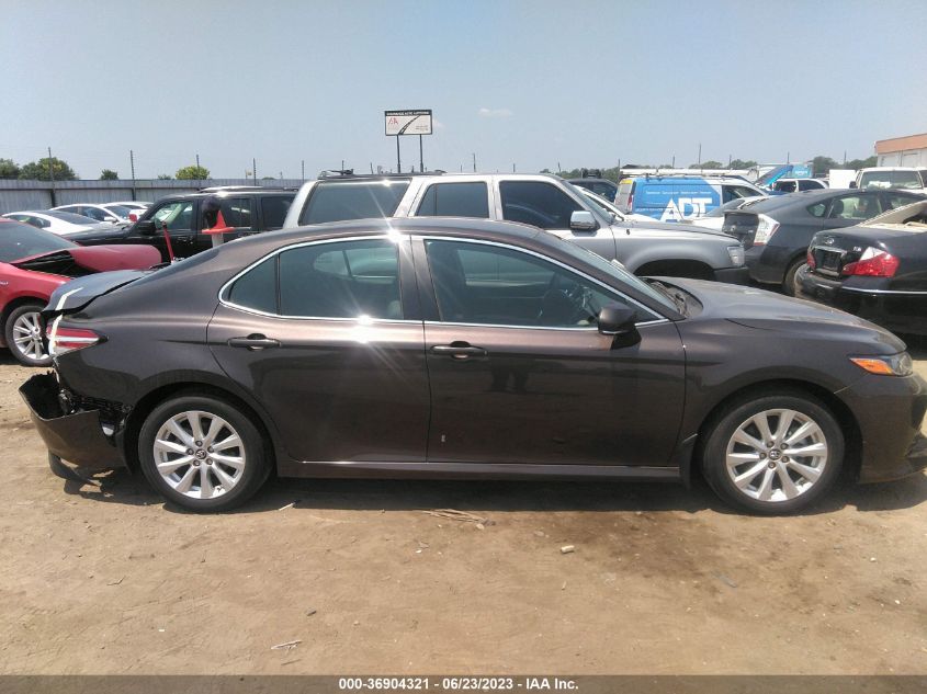 2018 TOYOTA CAMRY LE/SE/XLE/L - 4T1B11HK1JU596159