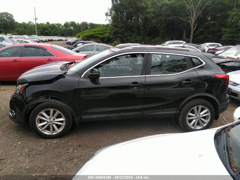 2017 NISSAN ROGUE SPORT SV - JN1BJ1CR9HW117044