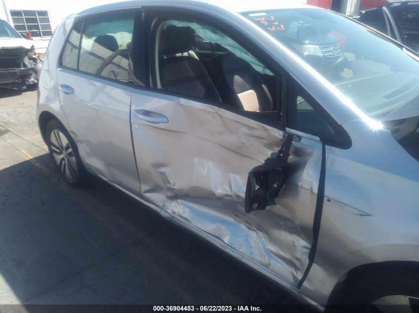 2016 VOLKSWAGEN E-GOLF SE - WVWKP7AU2GW916541